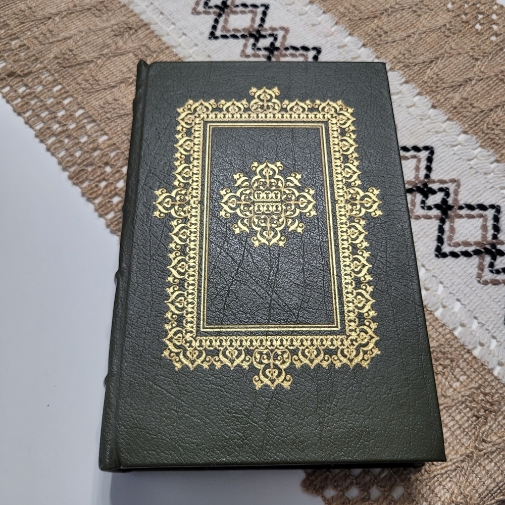 Elegant Green and Gold Decorative Book By CANNON Rare 1989 - Picture 9 of 9